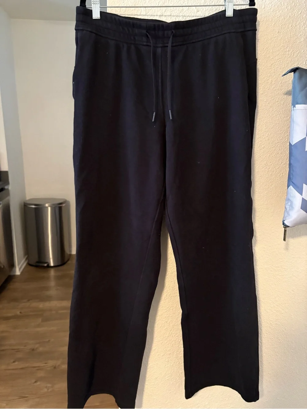 lululemon athletica Black Women's Sweatpants with Drawstring